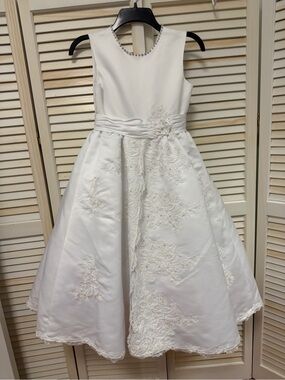 Joan Calabrese White Girls Dress